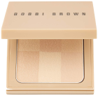 Rozświetlający puder Bobbi Brown Nude Finish